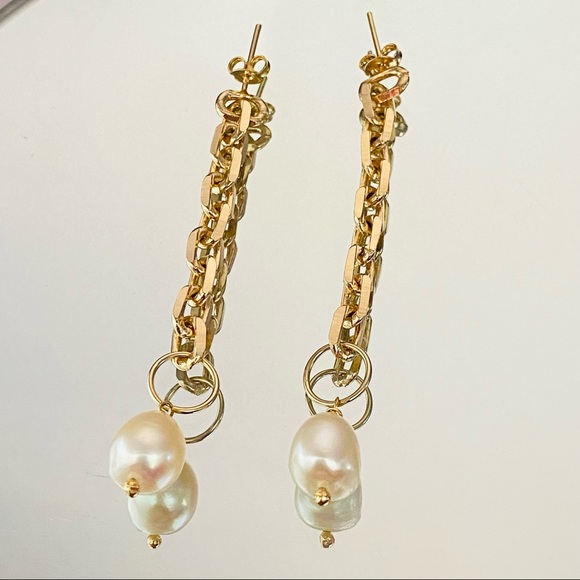 Gold Paper Clip Earrings - Picture 9 of 11